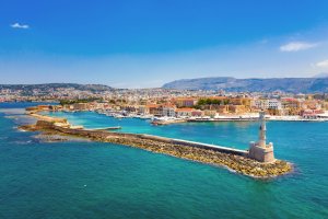 Chania – Georgios Tsichlis / Shutterstock