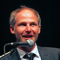 Jan Prušinovský, Karlovy Vary (7.7.2015) – Paul Katzenberger (CC BY-SA 4.0)