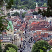 Winchester – Sterling Images / Shutterstock