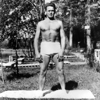 Joseph Pilates (1940) – volné dílo