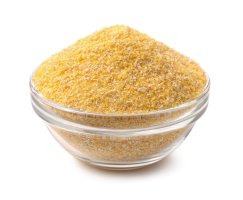 Kukuřičný šrot, krmivo – Anton Starikov / Shutterstock