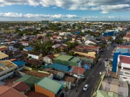 Malolos – MDV Edwards / Shutterstock