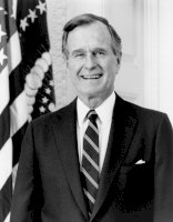 George Herbert Walker Bush – Library of Congress / Unsplash