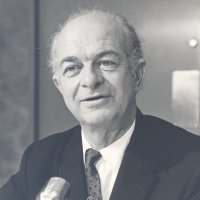 Linus Pauling – fair use