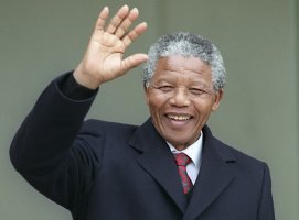 Nelson Mandela, Paříž (7.6.1990) – Profimedia.CZ