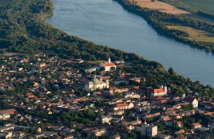 Vác – posztos / Shutterstock