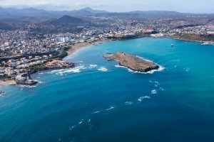 Praia – Samuel Borges Photography / Shutterstock