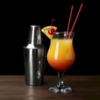 Sex on the beach – Africa Studio / Shutterstock