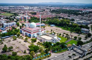 Batu Pahat – Muhamad_Firdaus / Shutterstock