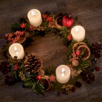 Adventní věnec – Still for Style / Shutterstock
