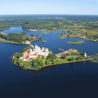 Jezero Seliger – Elena Koromyslova / Shutterstock