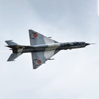 MiG-21 rumunských vzdušných sil s trojúhelníkovým křídlem – SpaceKris / Shutterstock