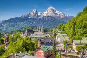 Berchtesgaden – canadastock / Shutterstock