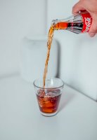 Coca-Cola – Omid Armin / Unsplash