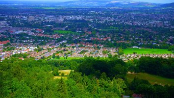 Cheltenham – finlaystanleymedia / Shutterstock