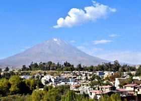 Arequipa – Gennady Stetsenko / Shutterstock