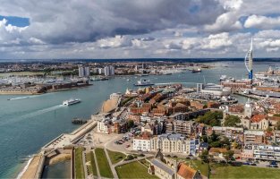 Portsmouth, Velká Británie – Vittorio Caramazza / Shutterstock