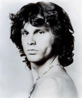 Americký zpěvák Jim Morrison, frontman skupiny The Doors, na promo fotografii ze 60. let – Profimedia.CZ