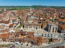 Tordesillas – KarSo / Shutterstock