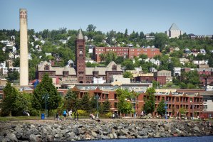 Duluth, Minnesota – Virrage Images / Shutterstock