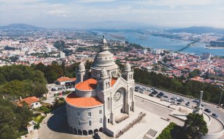 Viana do Castelo – Tsuguliev / Shutterstock