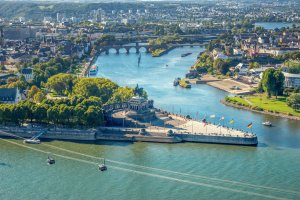 Koblenz – Sina Ettmer Photography / Shutterstock