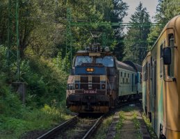 Elektrická lokomotiva 210.039, Rožmberk nad Vltavou – Michael Nosek / Shutterstock