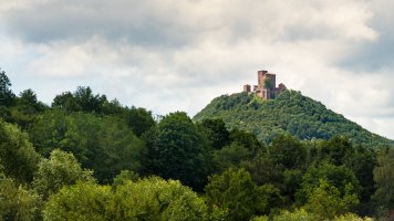 Trifels – Alexander Schmitz / Shutterstock