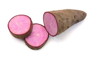 Yam, kořenová hlíza rostliny Dioscorea alata – LAURA_VN / Shutterstock