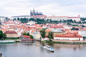 Praha – Dimitry Anikin / Unsplash