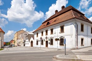 Spálené Poříčí – Profimedia.CZ