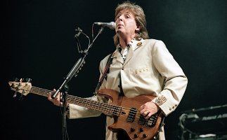 Paul McCartney, Washington (4.7.1990) – mark reinstein / Shutterstock