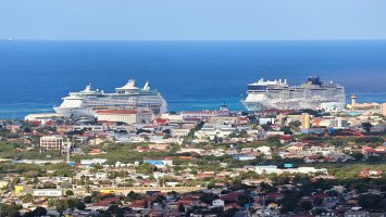 Oranjestad – Anhilator / Shutterstock