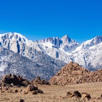 Whitney – Pi-Lens / Shutterstock