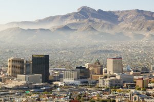 El Paso – Joseph Sohm / Shutterstock