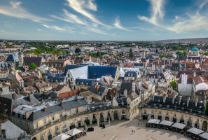 Dijon – Martin M303 / Shutterstock
