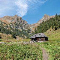 Moldoveanul – PH Daniel / Shutterstock