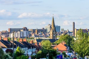 Northampton – UK_Jevanto Productions / Shutterstock