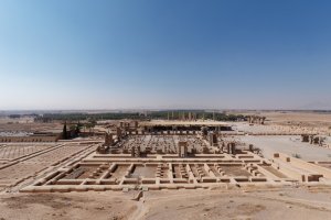 Persepolis – Eleseus / Shutterstock
