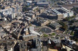 Bradford – Neil Mitchell / Shutterstock