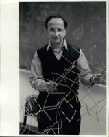 Roald Hoffmann, laureát Nobelovy ceny za chemii (1981) – Profimedia.CZ