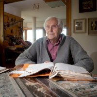 Miroslav Zikmund nad poznámkami (5.2.2014) – © Pavel Otevřel