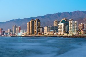 Antofagasta – Jose Luis Stephens / Shutterstock