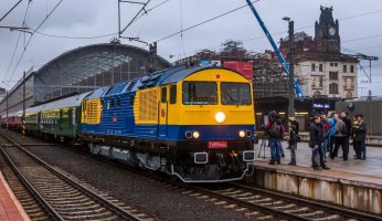 Motorová lokomotiva 759 (T499.0002) – Profimedia.CZ