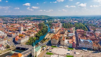 Oradea – Ciocan Cosmina Carmen / Shutterstock