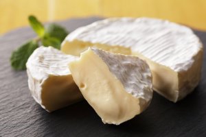 Camembert – Nishihama / Shutterstock