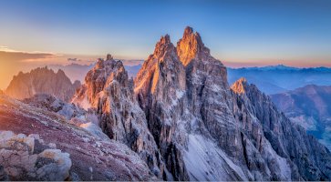 Dolomity – canadastock / Shutterstock