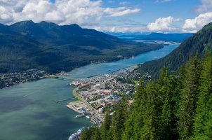 Juneau, Aljaška – Greg Browning / Shutterstock