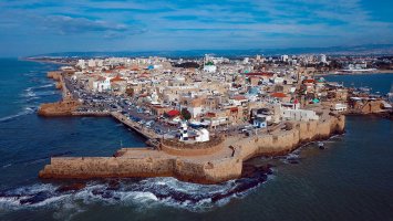Akko – Dave Primov / Shutterstock