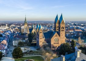 Bad Homburg vor der Höhe – travelview / Shutterstock